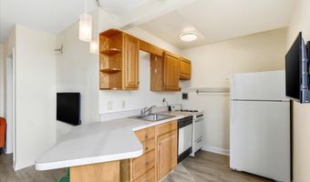 1111 ARLINGTON Blvd 801, Arlington, VA 22209