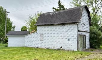 4297 Center St, Akron, MI 48701