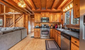 86 Smith Point Rd, Alton, NH 03810