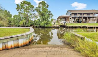 118 Edith Dr, Bay St. Louis, MS 39520