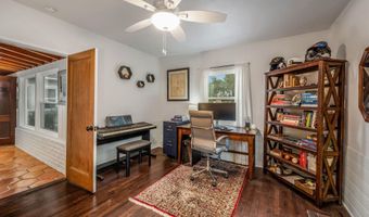 8535 Hillcrest Ave, La Mesa, CA 91941