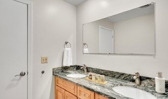 11 Beth Cir 11, Acton, MA 01720