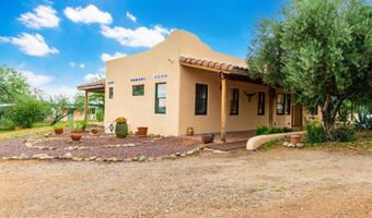 1400 W Hawk Way, Amado, AZ 85645