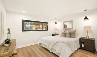 4703 Helix Glen Dr, La Mesa, CA 91941