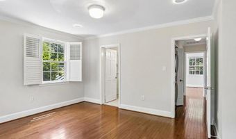 3217 SUTTON Pl NW A, Washington, DC 20016