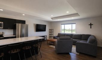 1102 NE 34th Ave, Aberdeen, SD 57401