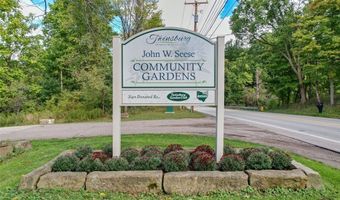2668 WALTON Blvd, Twinsburg, OH 44087