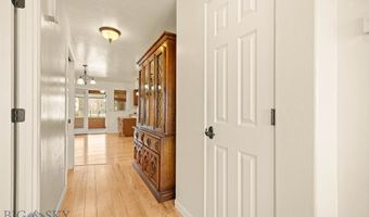 321 E Tobiano Trl, Belgrade, MT 59714