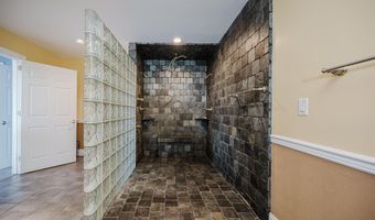 327 RIDGEVIEW LAKE Rd, Alabaster, AL 35007