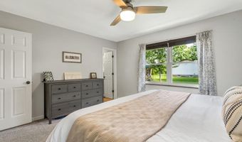 2302 Crystal Wood Dr, Arnold, MO 63010
