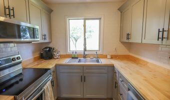 183 185 Rd, Big Horn, WY 82833