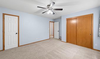 2904 Bayberry Rd, Ames, IA 50014