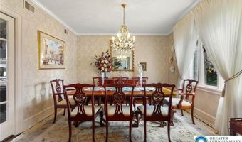 2730 Chew St, Allentown, PA 18104