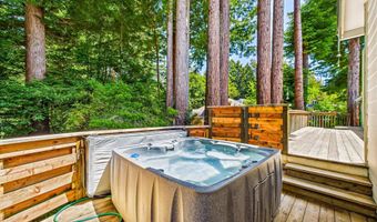 1002 Diamond Dr, Arcata, CA 95521