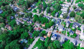 71 Pearl St, Bath, ME 04530