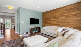 1004 Pointe View Dr, Adams Twp., PA 16046