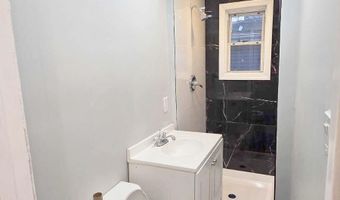 48 W 9TH St, Bayonne, NJ 07002