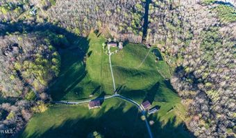 762 George Eggers Rd, Banner Elk, NC 28604
