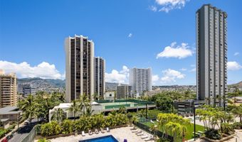 229 Paoakalani Ave 901, Honolulu, HI 96815