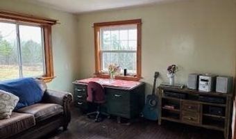 20 Monument Rd, Abbot, ME 04406