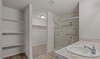 101 Sunland Dr, Beebe, AR 72012
