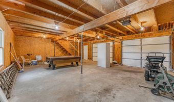 102 S Oak St, Arrowsmith, IL 61722