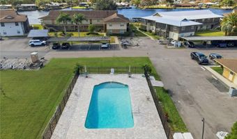 1640 JUNO Trl 204C, Astor, FL 32102