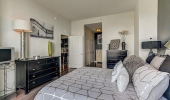 901 N PENN St F1202, Philadelphia, PA 19123