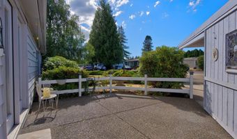 21986 LAUREL Ave, Aurora, OR 97002