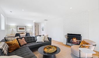 5619 OAKMONT Ave, Bethesda, MD 20817