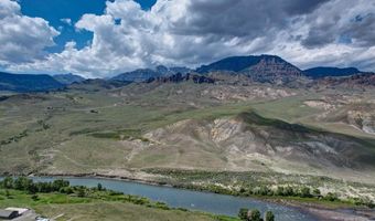 65 Winchester Dr 6, Cody, WY 82414