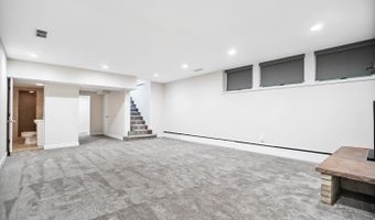 7460 Fair Oaks Dr, Amberley, OH 45237