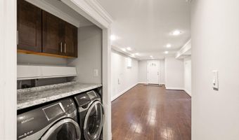 4211 DOWNING St, Annandale, VA 22003