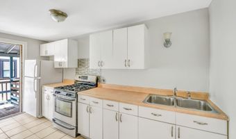 29 Landry St, Bristol, CT 06010