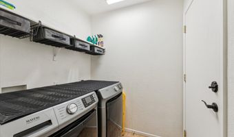 3092 E BELLERIVE Dr, Chandler, AZ 85249