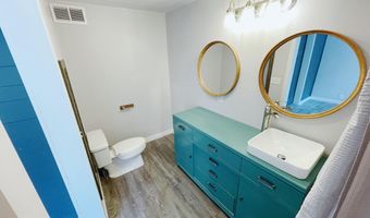 203 E Prairie Ln, Ash Grove, MO 65604