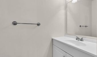 108 Dundee Ct, Aberdeen, NJ 07747