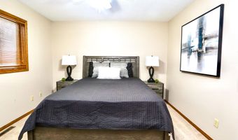 2107 SE Crystal Ave, Aberdeen, SD 57401