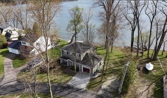 23 Mud Pt S, Alburgh, VT 05440
