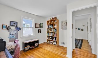 24 Toole Dr, Branford, CT 06405