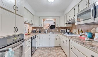 1401 Greenwood Rd, Baker, FL 32531