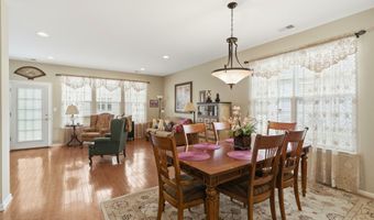 14 Hidden Lake Cir, Barnegat, NJ 08005