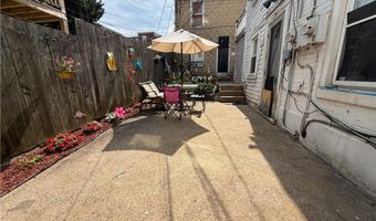 112 114 N 8th St, Allentown, PA 18101