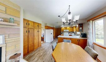 23096 Bluegrass Rd, Albert Lea, MN 56007