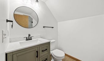 13294 212th Ave, Anamosa, IA 52205