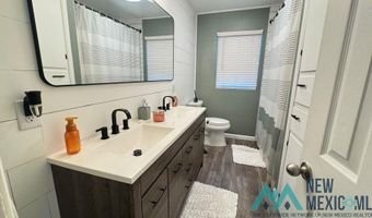914 N Richard St, Carlsbad, NM 88220