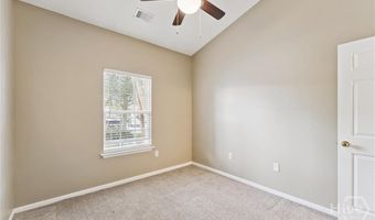 77 Stonelake Cir, Savannah, GA 31419