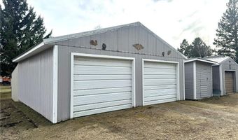 115 1st St SE, Akeley, MN 56433