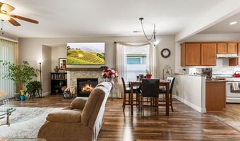 916 Lakeview Dr, Dayton, NV 89403