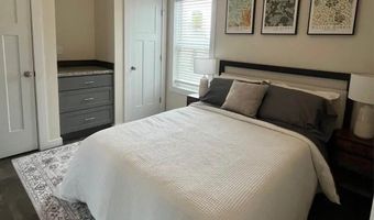 110 Cottage Brook Cir, Anderson, MO 64831